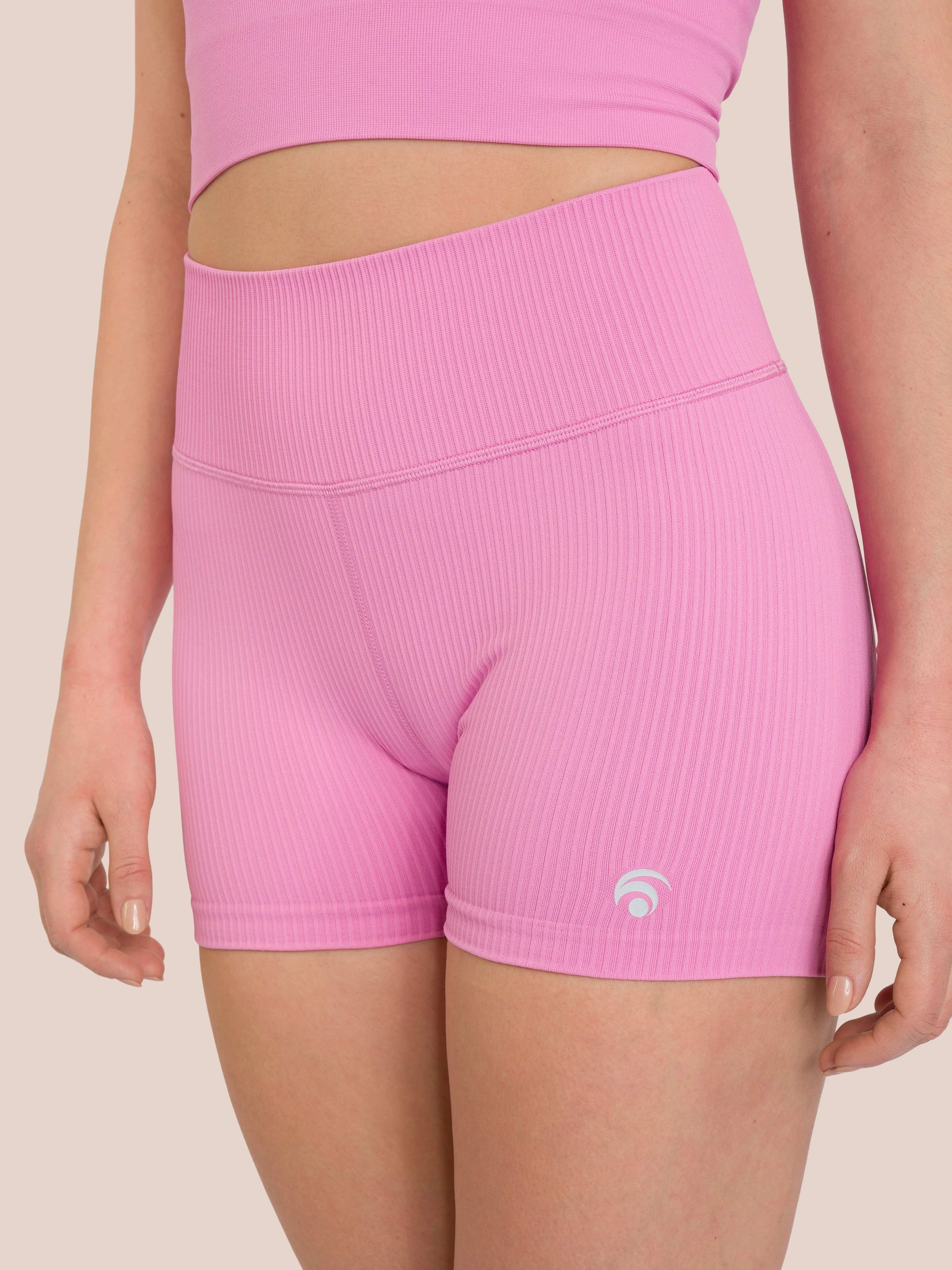 Maya Hotpant - Image 17