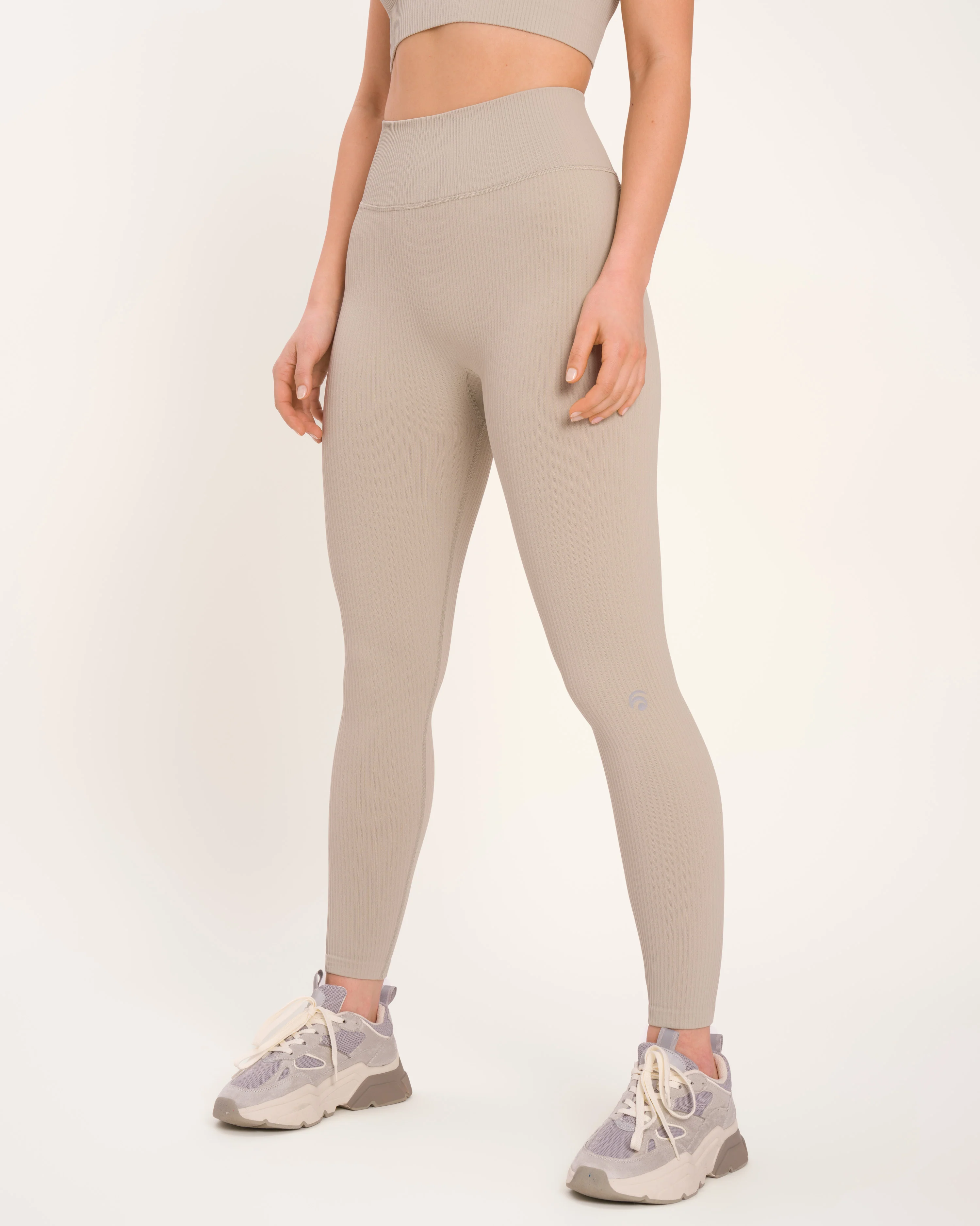 Maya Pant - Image 9