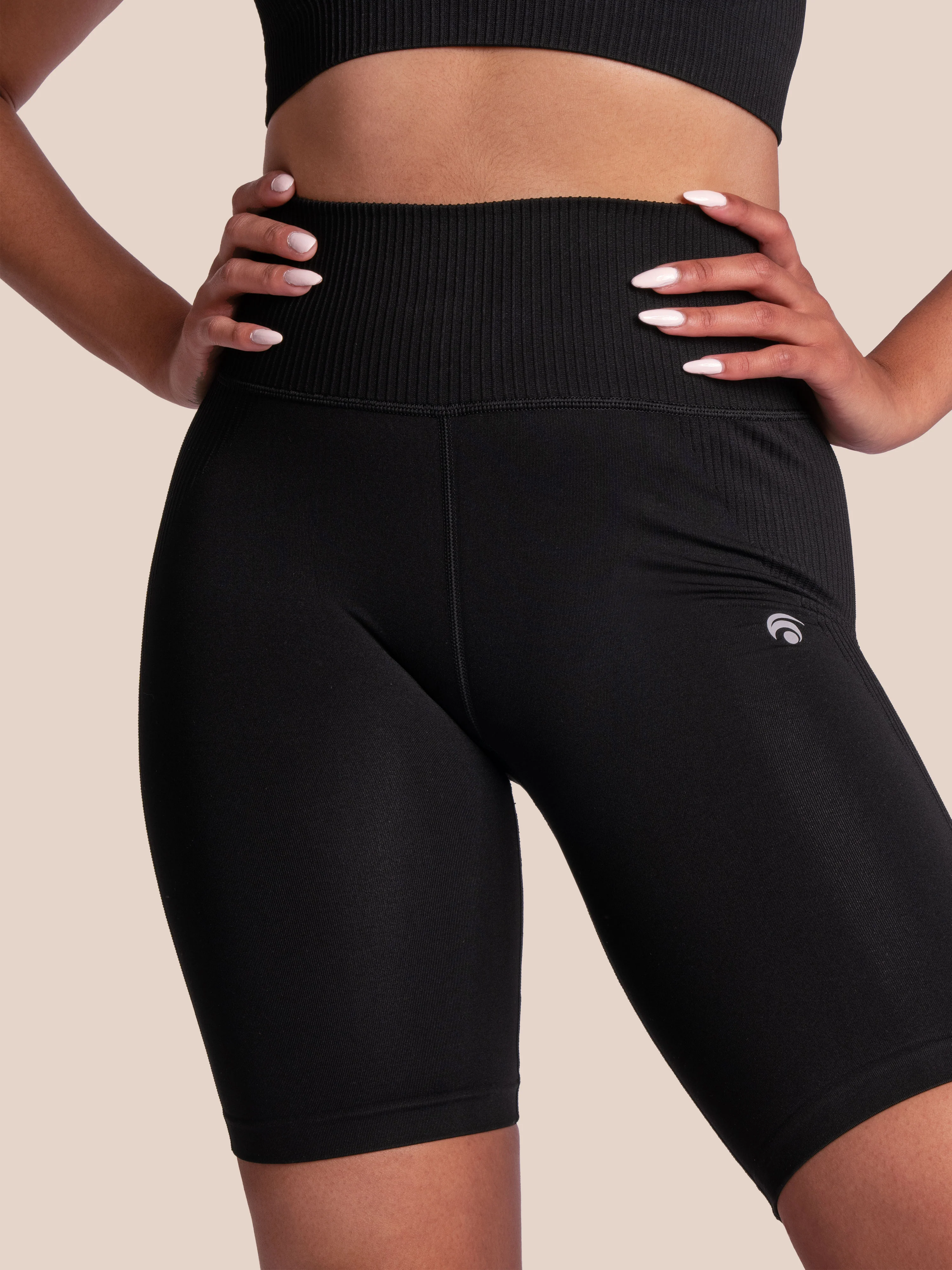 Sydney Mia Short Set - Black - Image 7